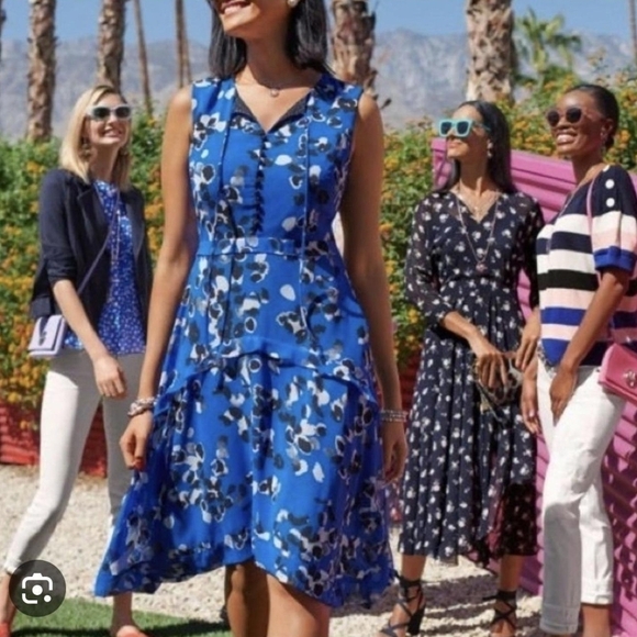 CABI Untamed Electric Blue Floral  Dress in sz medium - Picture 4 of 16